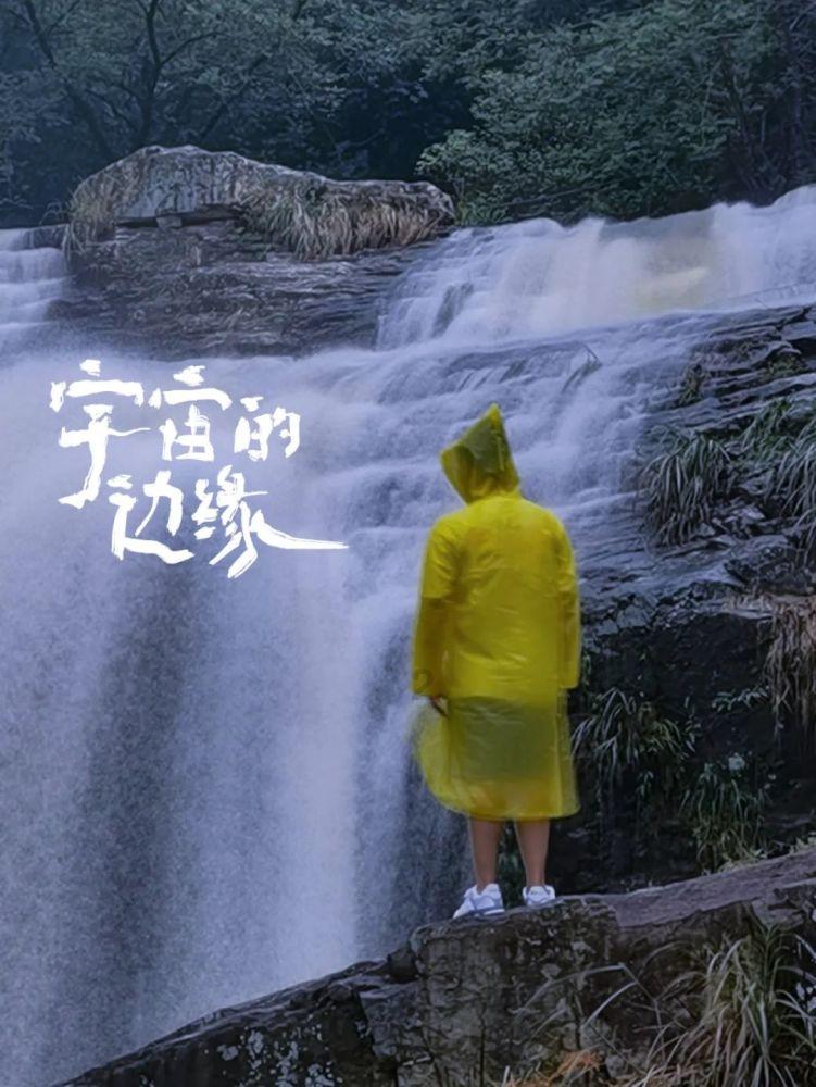 因为没得作业，被老师移出群聊，可以举报吗？