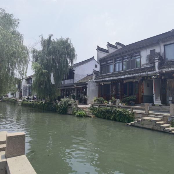 静谧飞行